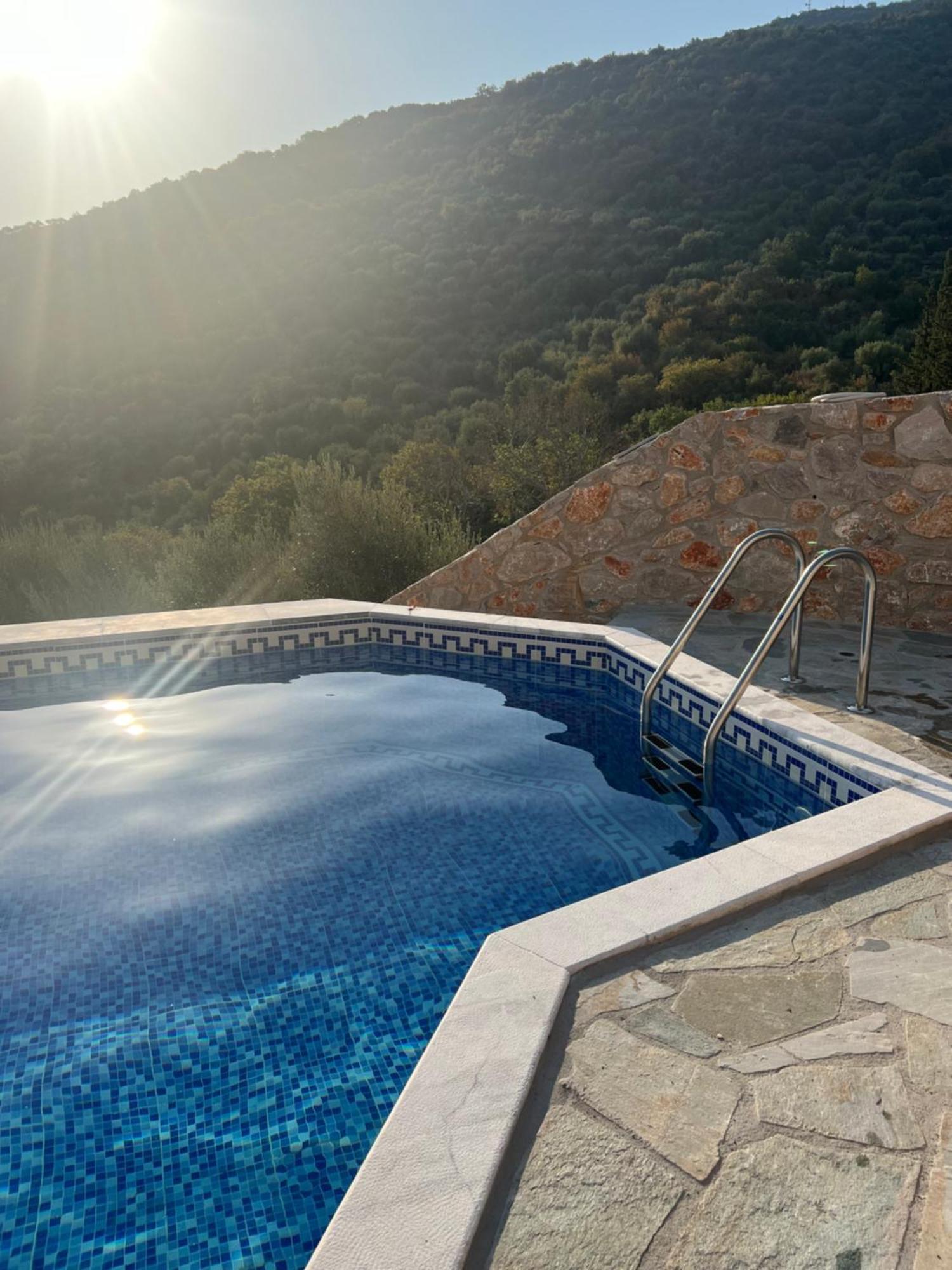 Maison Charme Avec Piscine Privee, Pres De La Mer A Sappounakeika, Tyros Sapounakeika ภายนอก รูปภาพ