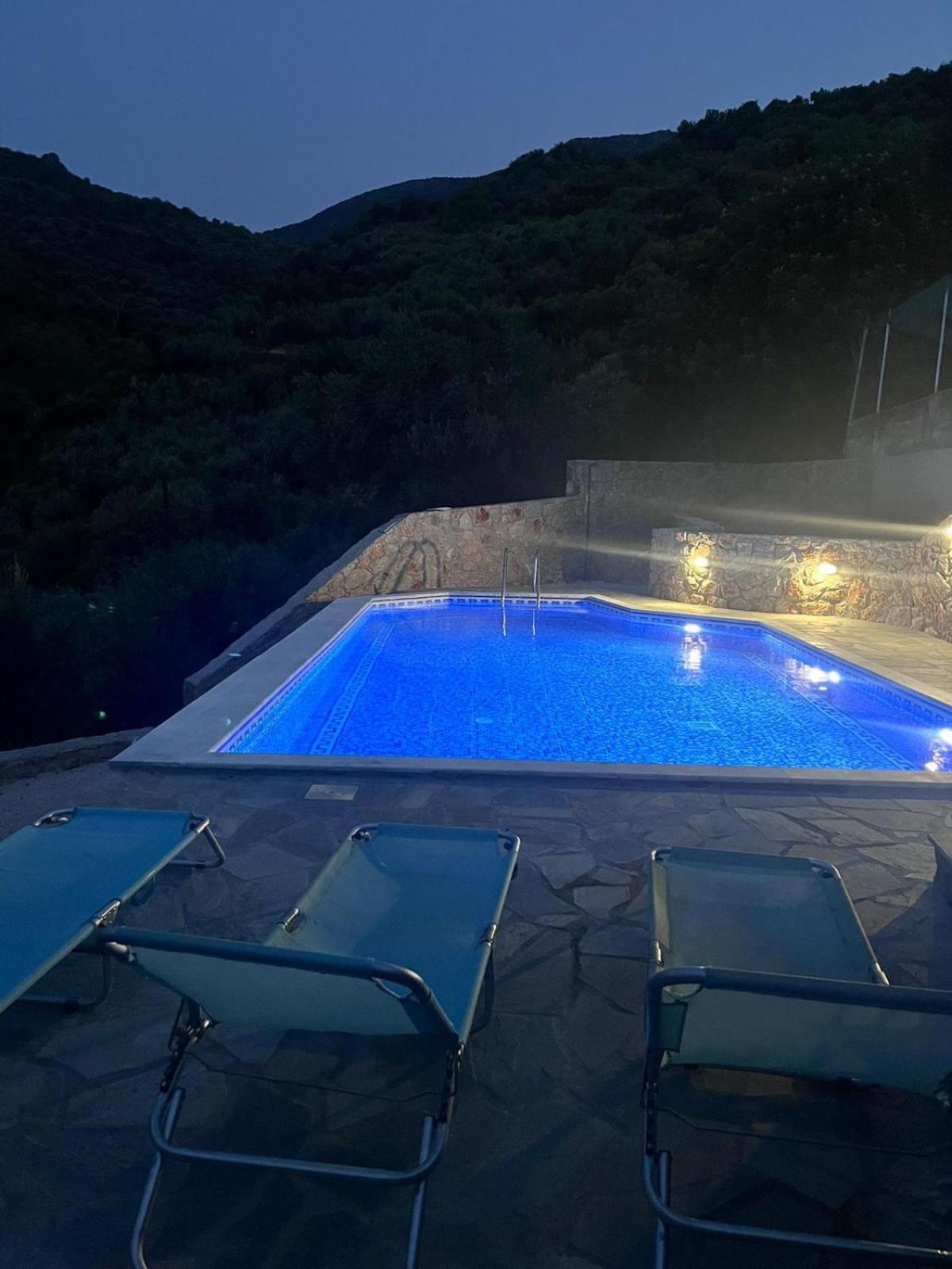 Maison Charme Avec Piscine Privee, Pres De La Mer A Sappounakeika, Tyros Sapounakeika ภายนอก รูปภาพ
